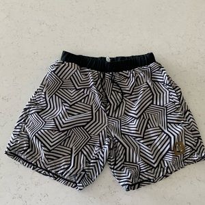 Chestee Shorts